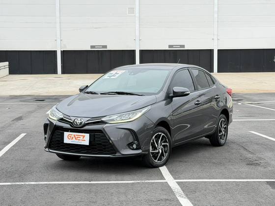 TOYOTA YARIS 1.5 16V FLEX SEDAN XLS CONNECT MULTIDRIVE TOYOTA YARIS 1.5 16V FLEX SEDAN XLS CONNECT MULTIDRIVE